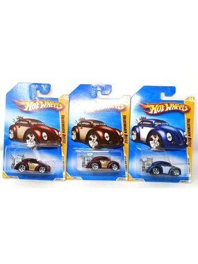 3 Hot Wheels 2010 New Models Volkswagen Beetle Red/Gold  Blue/Silver #D21